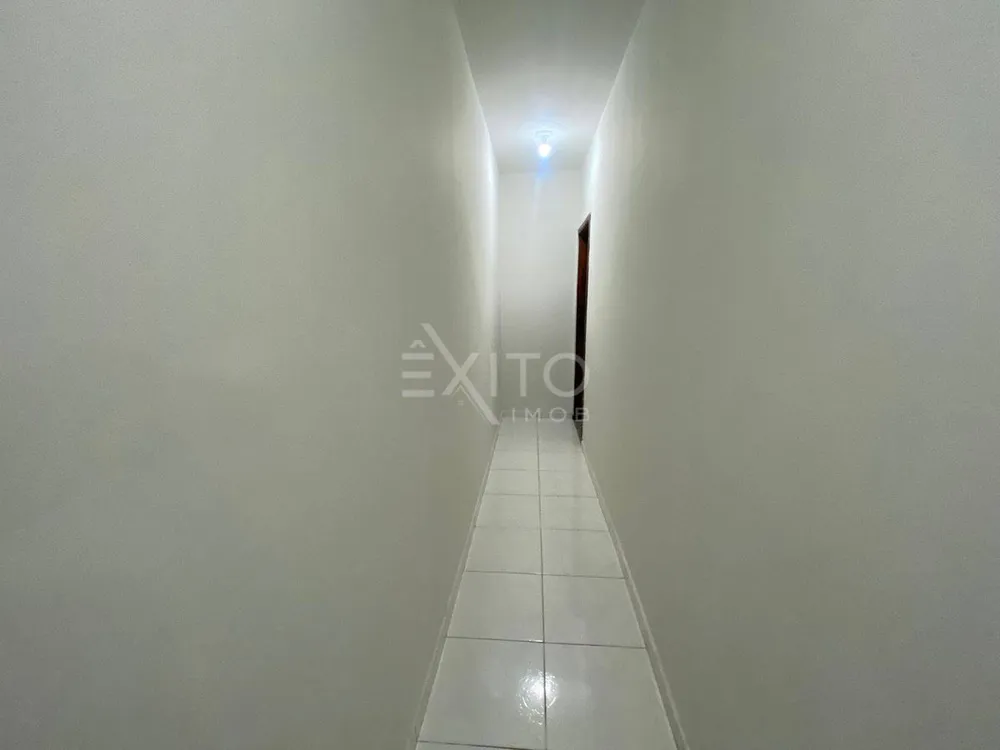 Casa, 2 quartos, 200 m² - Foto 1