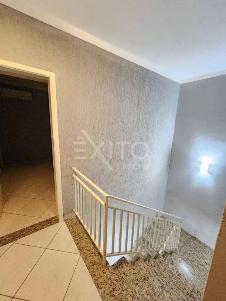Casa, 3 quartos, 173 m² - Foto 2