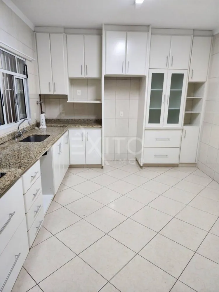 Casa, 3 quartos, 173 m² - Foto 6