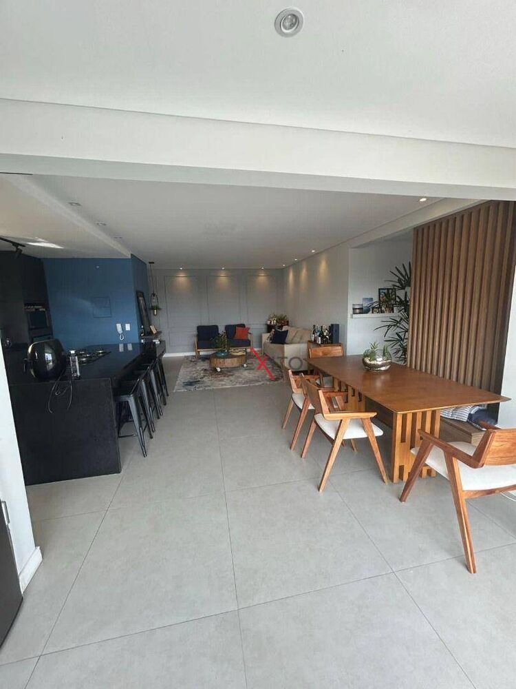 Apartamento à venda com 3 quartos, 119m² - Foto 6