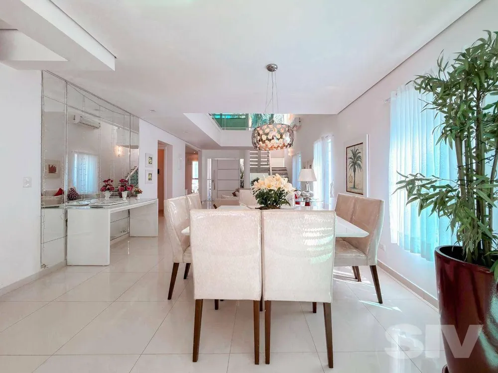 Casa, 5 quartos, 307 m² - Foto 4