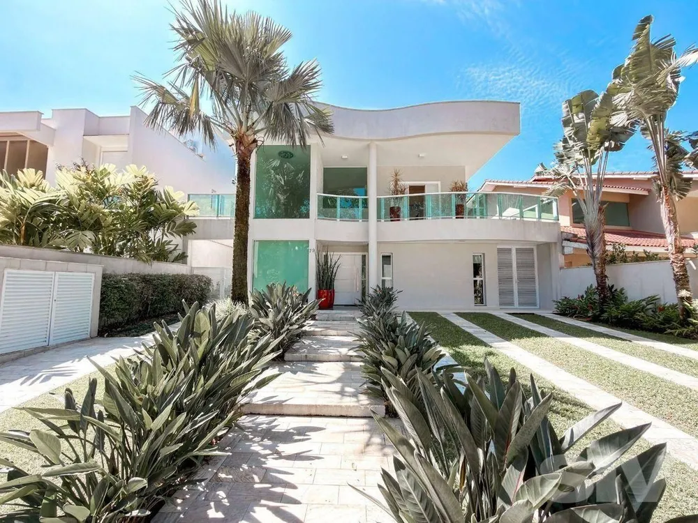 Casa, 5 quartos, 307 m² - Foto 1