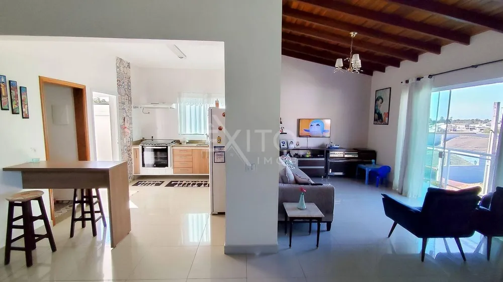 Casa, 3 quartos, 214 m² - Foto 6