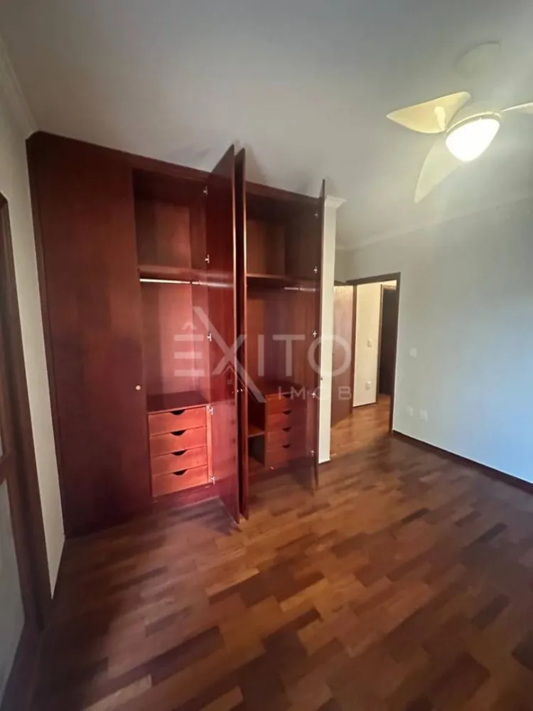Casa, 4 quartos, 410 m² - Foto 2