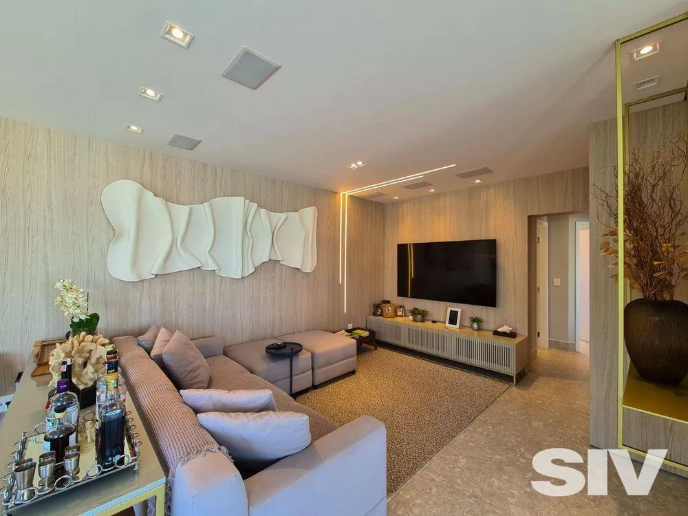 Cobertura, 3 quartos, 272 m² - Foto 2