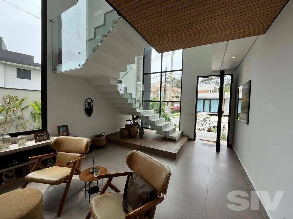 Casa, 5 quartos, 360 m² - Foto 4