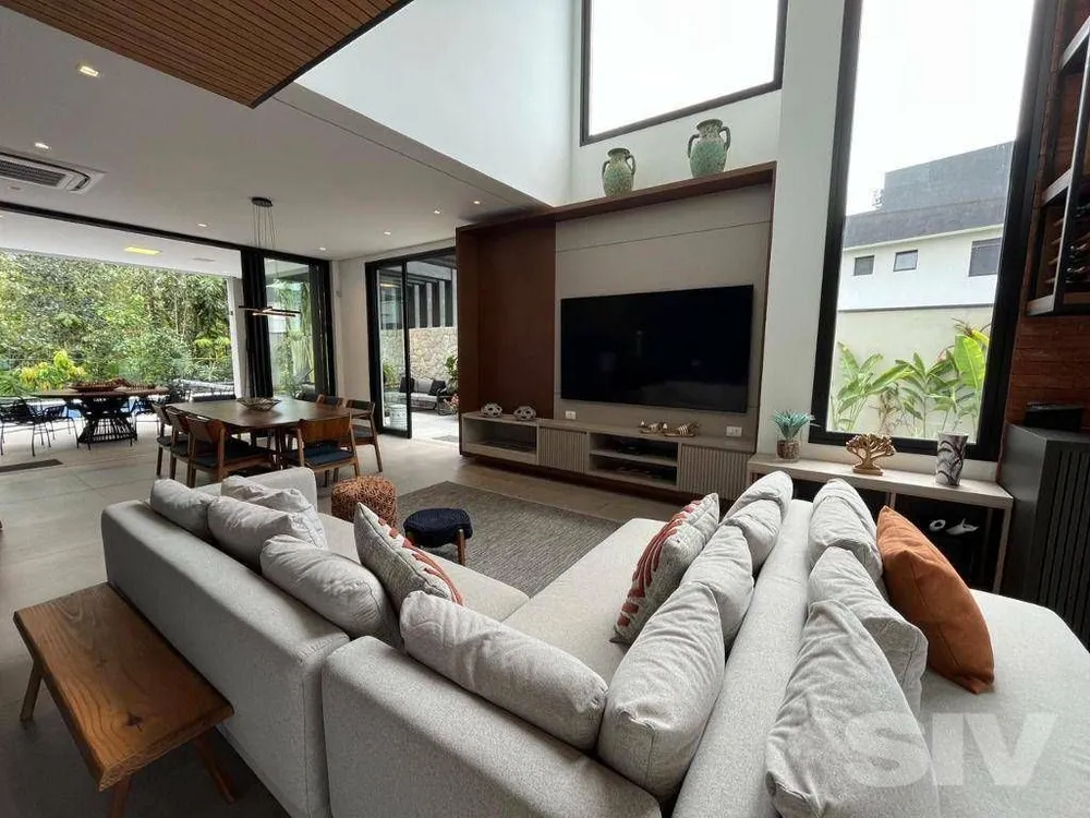 Casa, 5 quartos, 360 m² - Foto 1