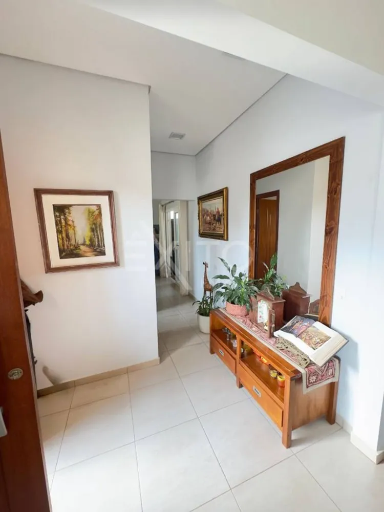 Casa, 4 quartos, 280 m² - Foto 2
