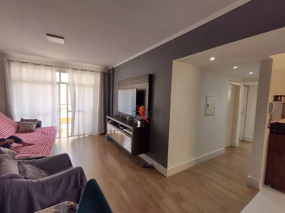 Apartamento à venda com 2 quartos, 92m² - Foto 4