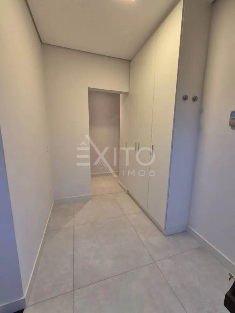Casa, 3 quartos, 282 m² - Foto 2