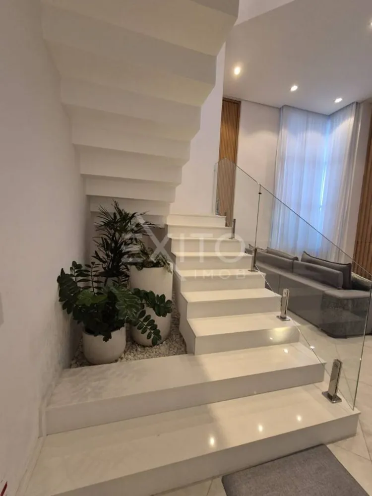Casa, 3 quartos, 282 m² - Foto 10