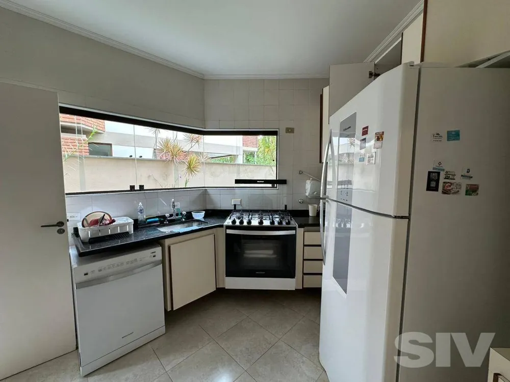Casa, 4 quartos, 268 m² - Foto 2