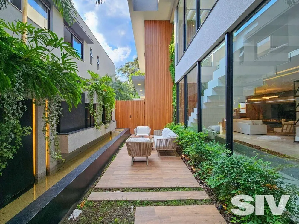 Casa, 6 quartos, 580 m² - Foto 2