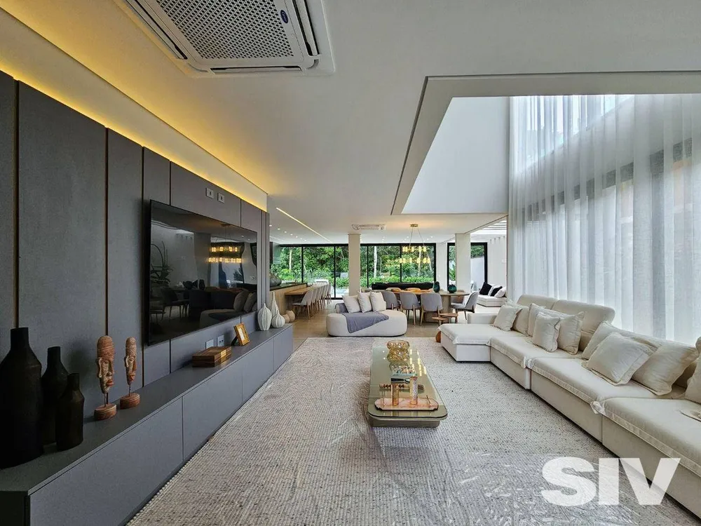Casa, 6 quartos, 420 m² - Foto 1