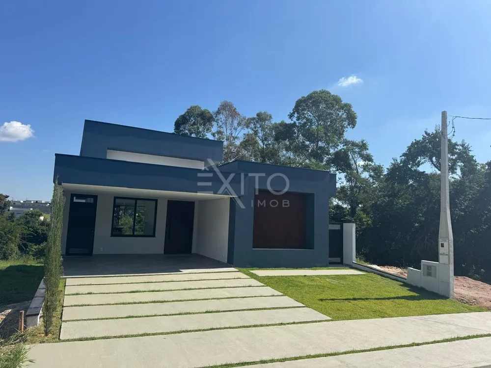 Casa, 3 quartos, 184 m² - Foto 1