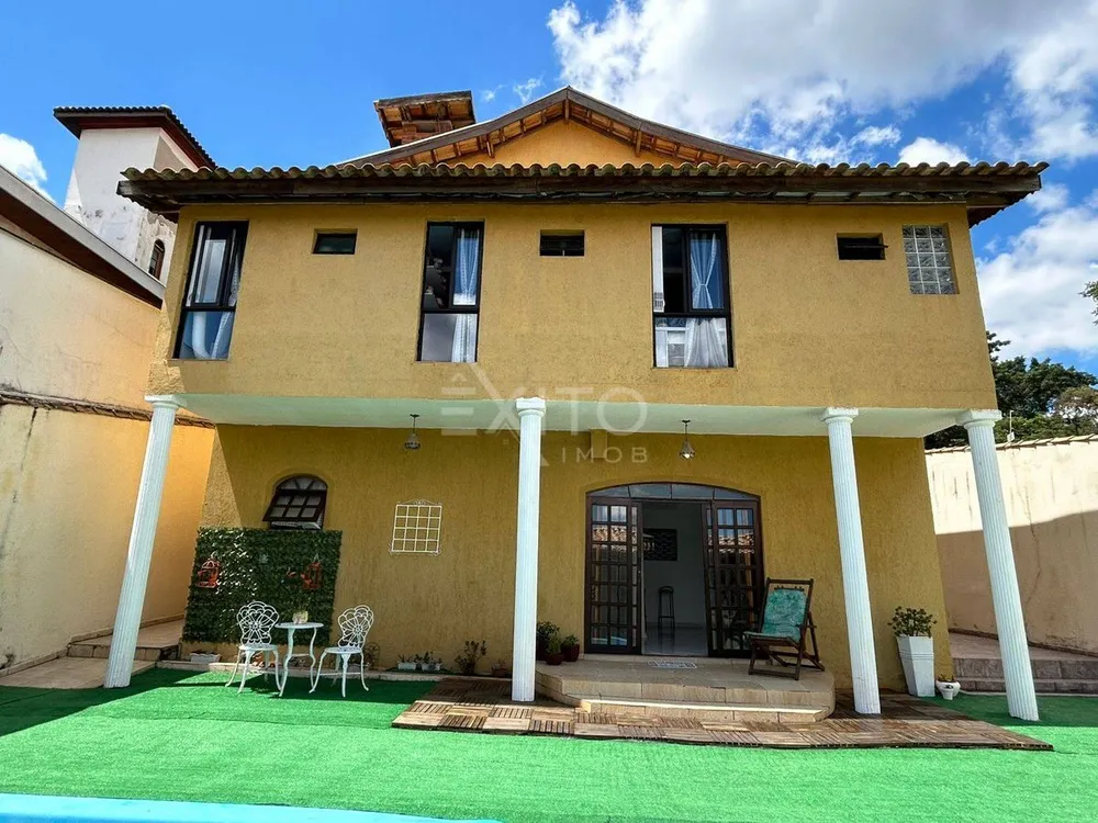 Casa, 3 quartos, 355 m² - Foto 1