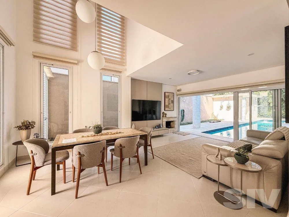 Casa, 4 quartos, 268 m² - Foto 4