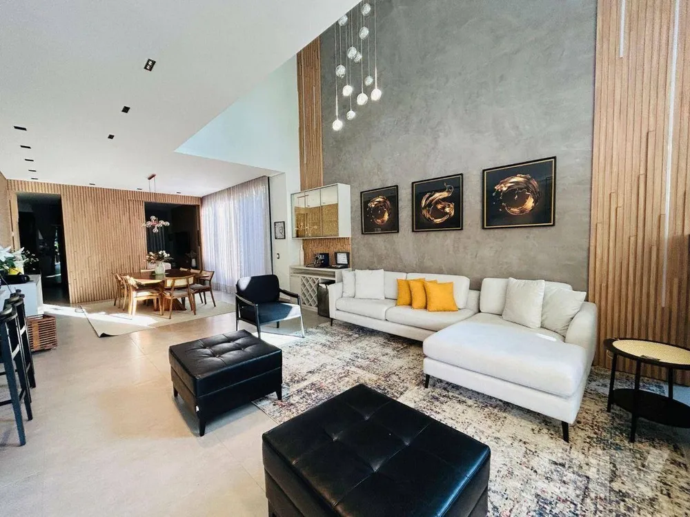 Casa, 5 quartos, 321 m² - Foto 1