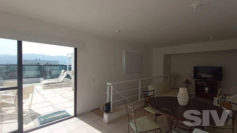 Cobertura, 3 quartos, 252 m² - Foto 4