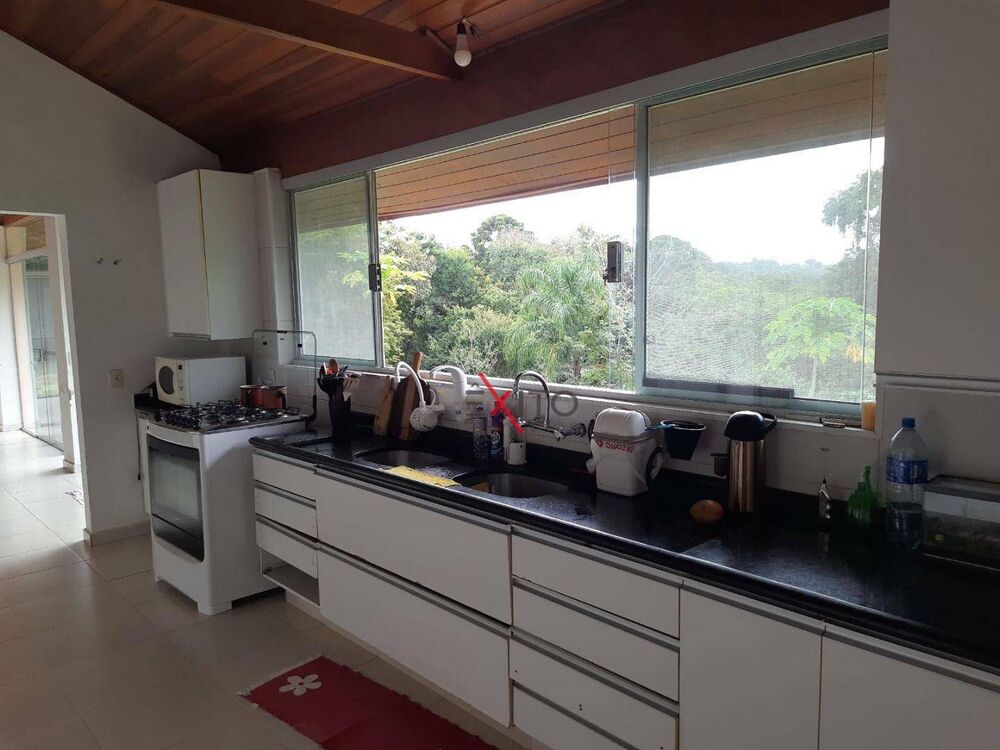 Casa à venda com 3 quartos, 305m² - Foto 12