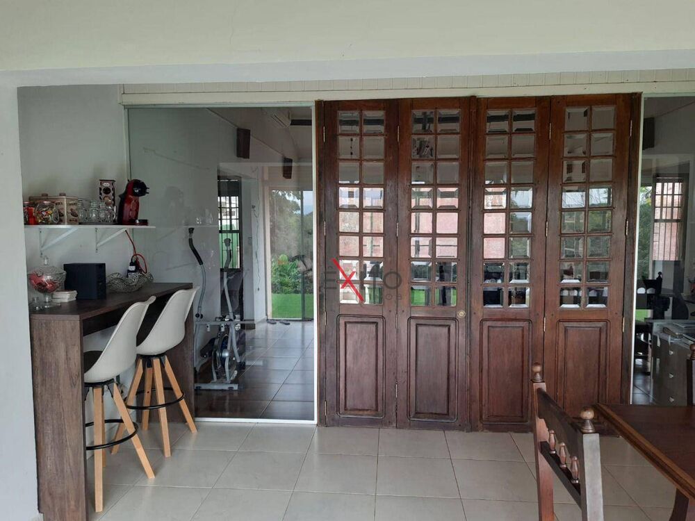 Casa à venda com 3 quartos, 305m² - Foto 11