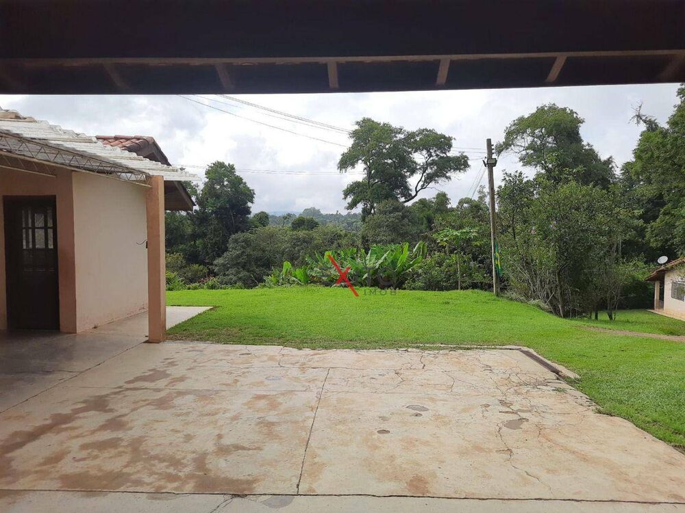 Casa à venda com 3 quartos, 305m² - Foto 16