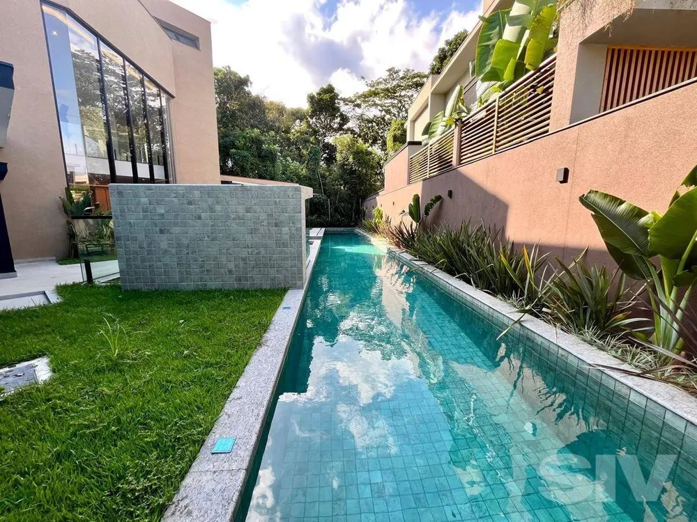 Casa, 7 quartos, 630 m² - Foto 4
