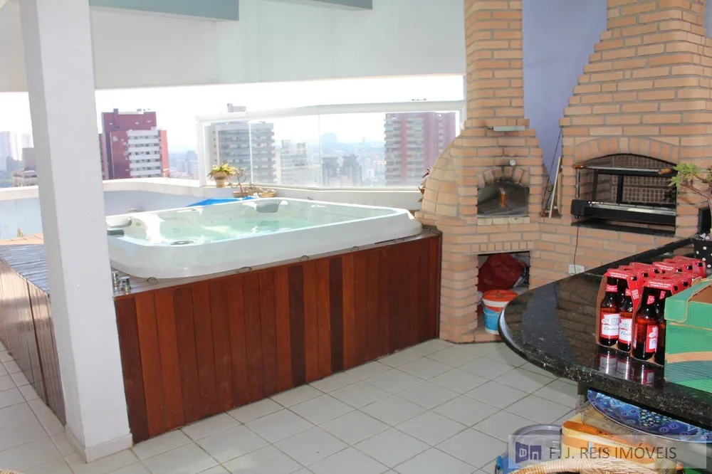 Cobertura, 3 quartos, 172 m² - Foto 2