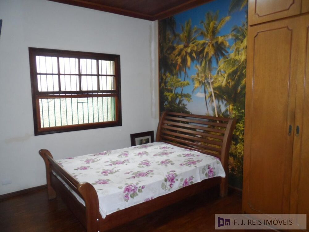 Casa à venda com 2 quartos, 200m² - Foto 3