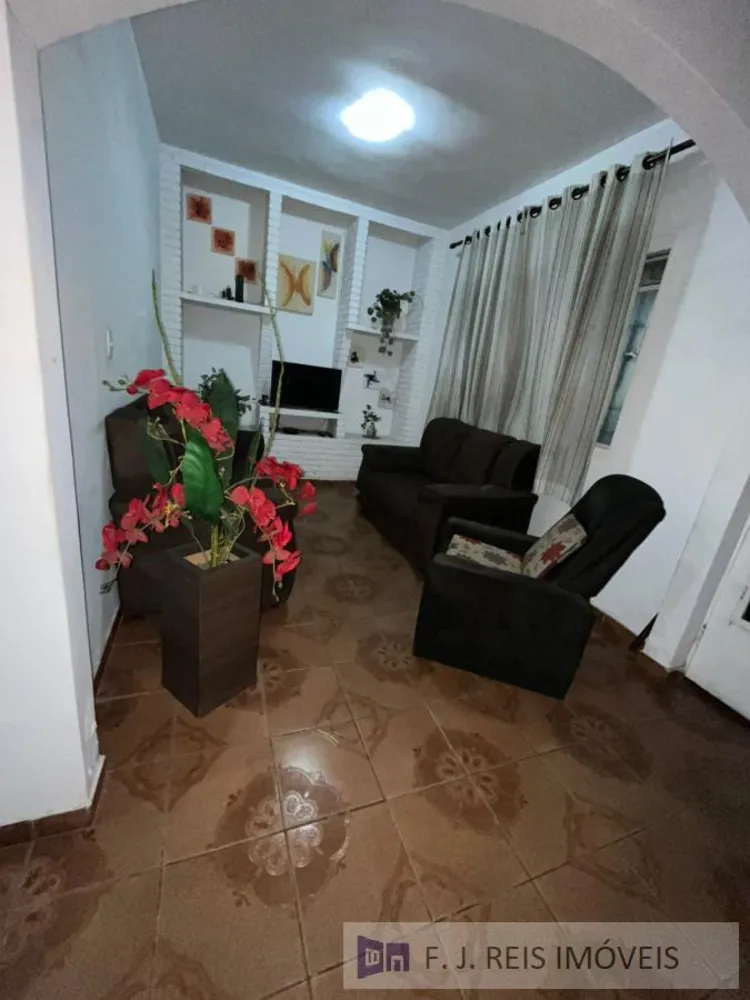 Casa, 2 quartos, 174 m² - Foto 2