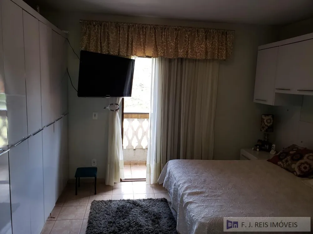 Sobrado, 3 quartos, 240 m² - Foto 4