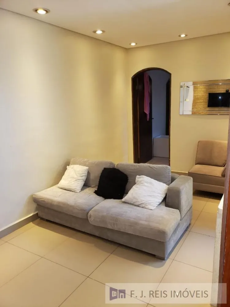 Sobrado, 3 quartos, 240 m² - Foto 1