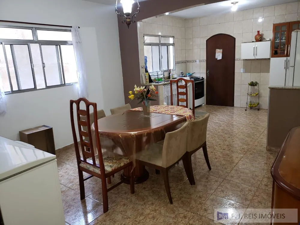 Sobrado, 3 quartos, 240 m² - Foto 6