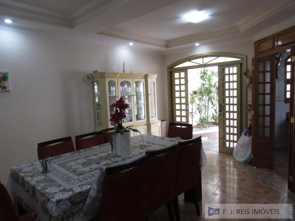 Sobrado, 3 quartos, 360 m² - Foto 7