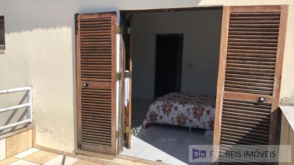 Sobrado, 4 quartos, 500 m² - Foto 2