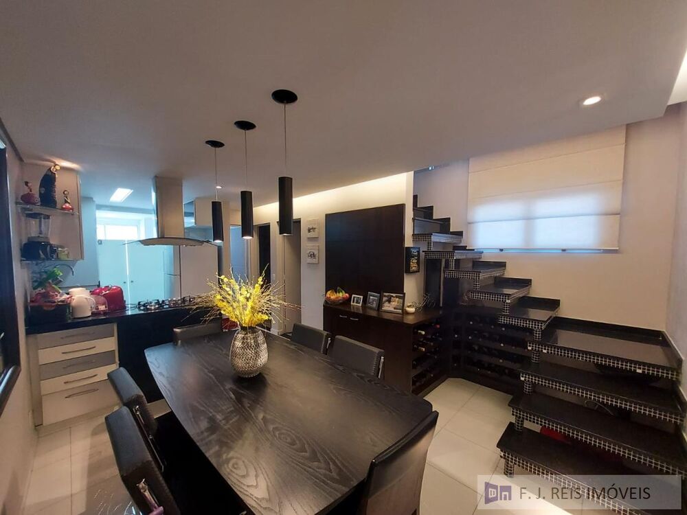 Apartamento, 3 quartos, 105 m² - Foto 1