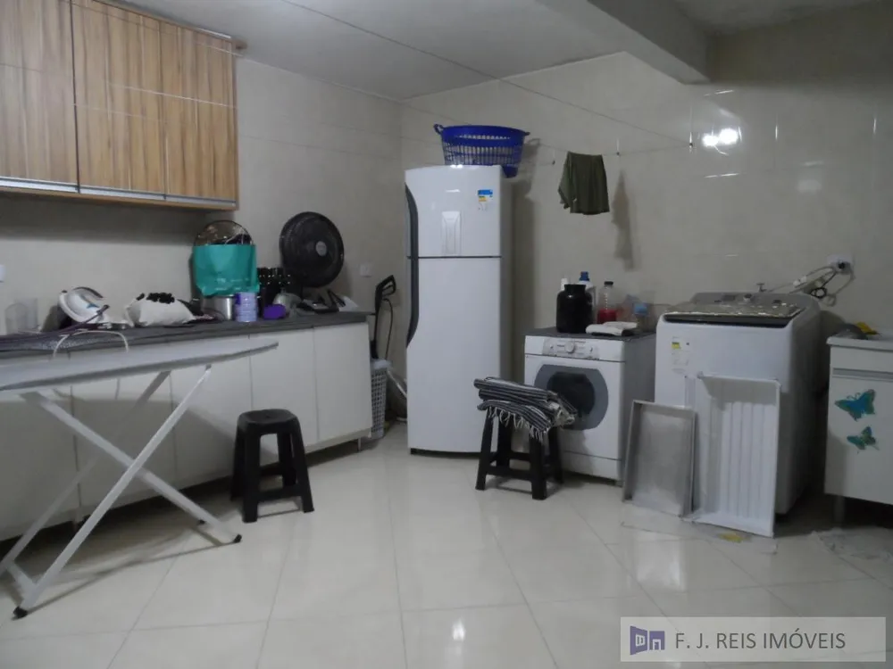 Sobrado, 4 quartos, 230 m² - Foto 2