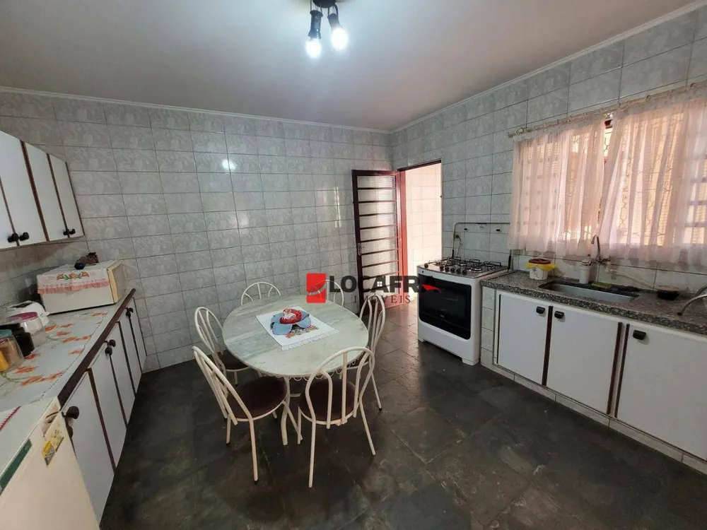 Sobrado, 4 quartos, 324 m² - Foto 10