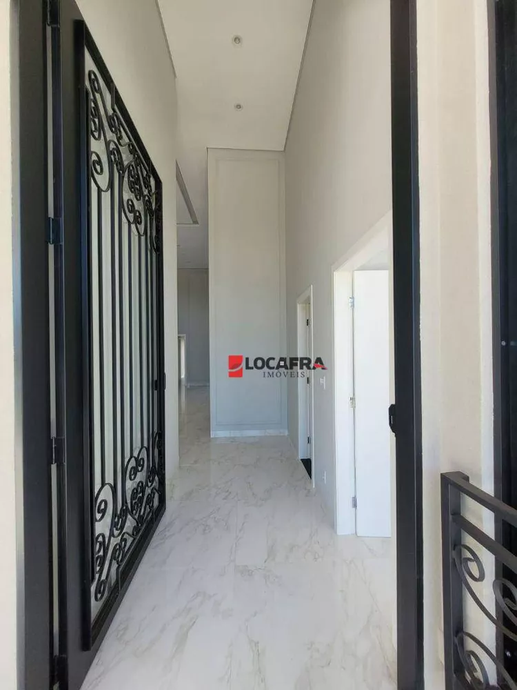 Casa, 3 quartos, 236 m² - Foto 3