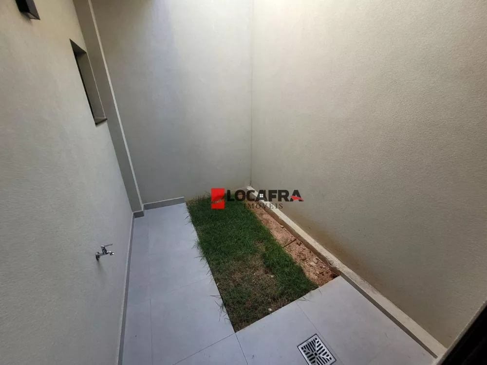 Casa, 3 quartos, 236 m² - Foto 15