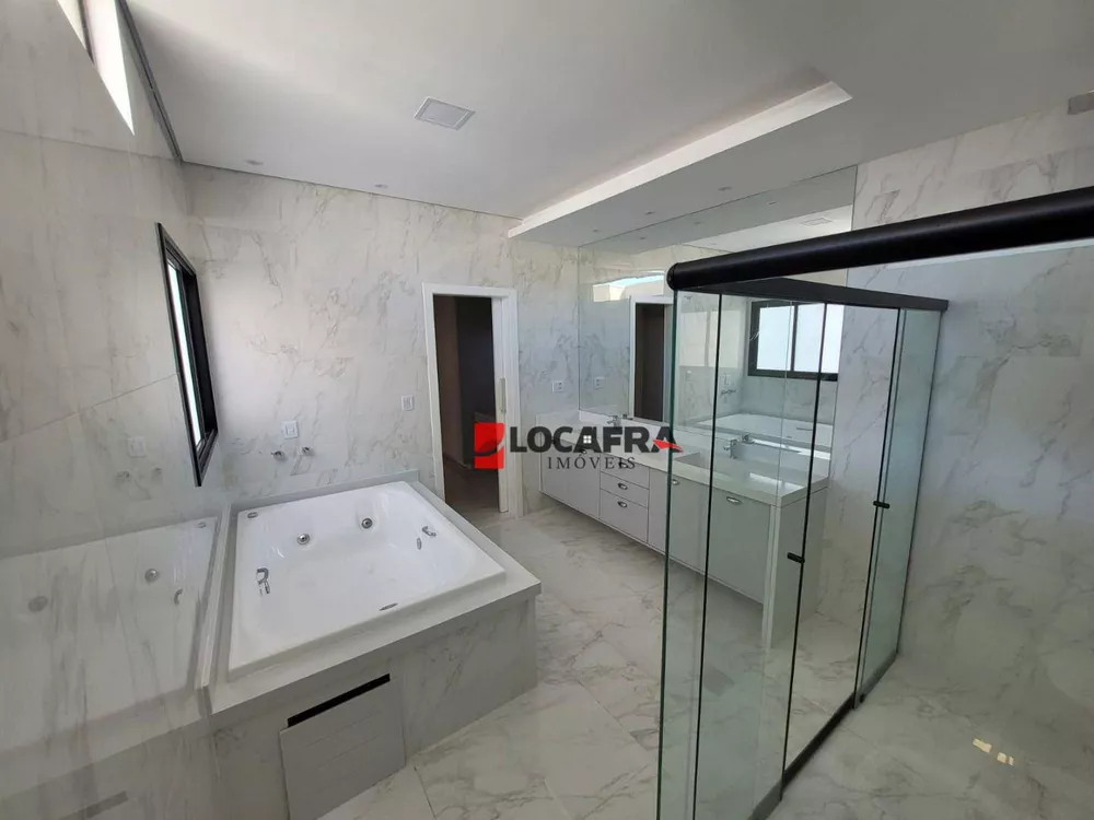 Casa, 3 quartos, 236 m² - Foto 22