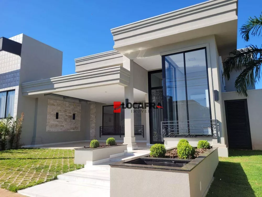 Casa, 3 quartos, 236 m² - Foto 2