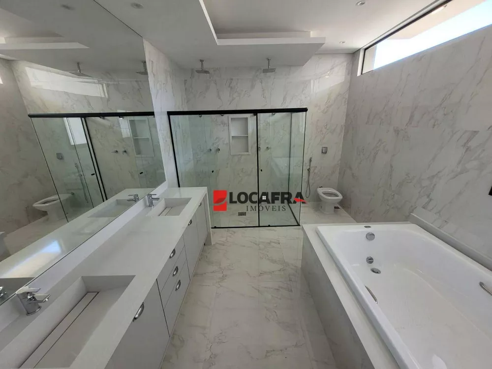 Casa, 3 quartos, 236 m² - Foto 21