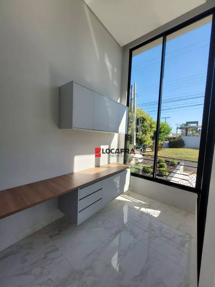 Casa, 3 quartos, 236 m² - Foto 4