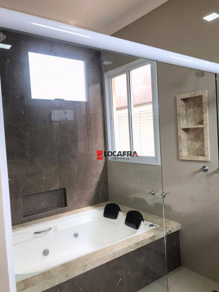Casa de Condomínio à venda com 3 quartos, 191m² - Foto 12