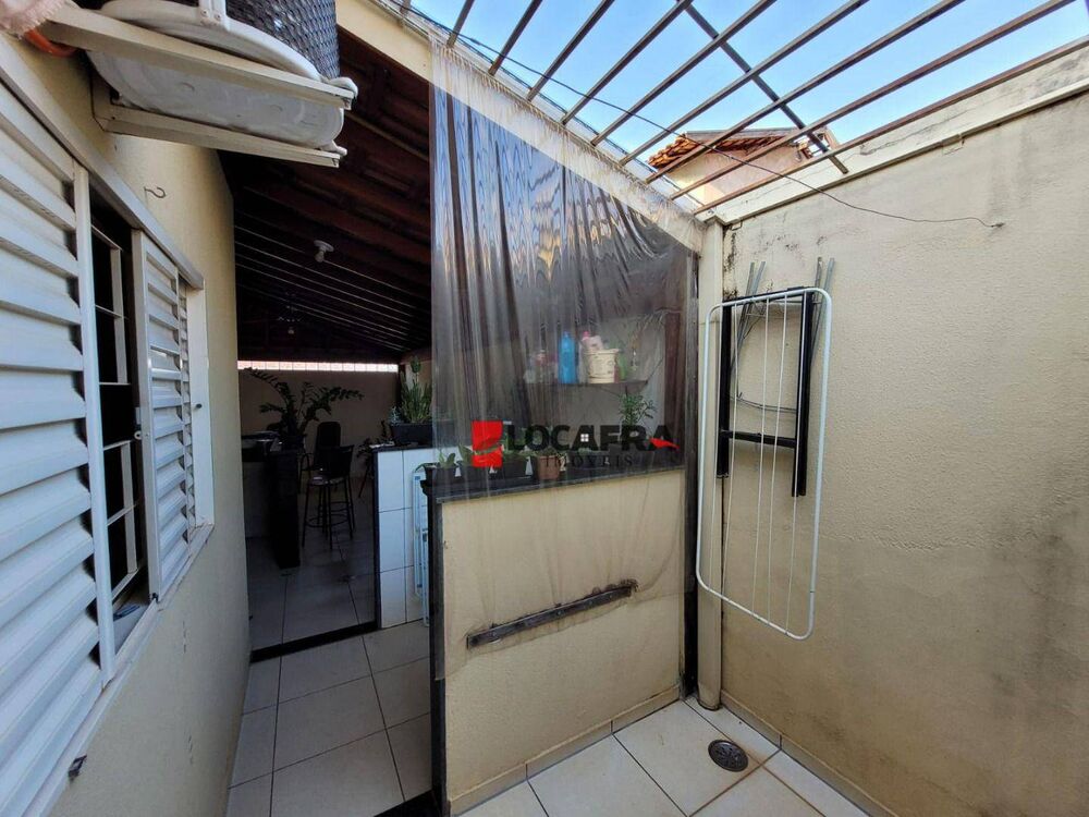 Casa, 3 quartos, 94 m² - Foto 7