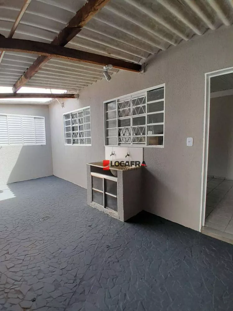 Casa, 3 quartos, 160 m² - Foto 1