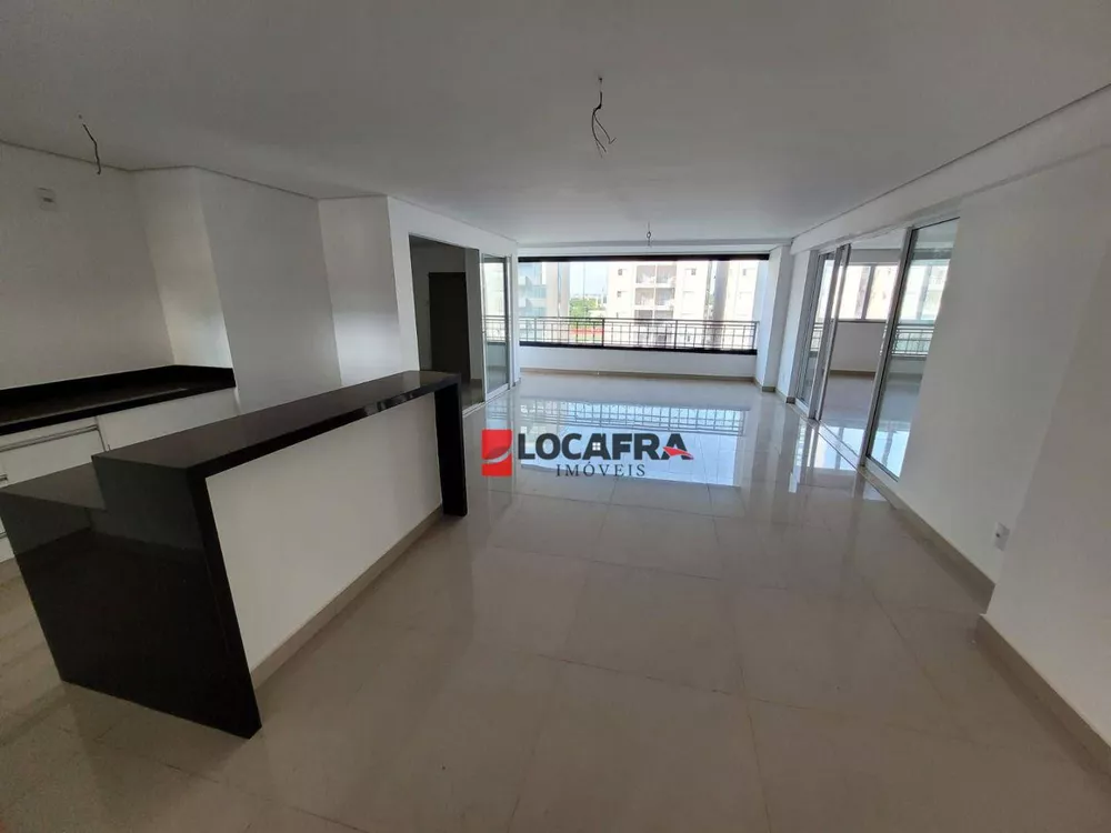 Apartamento, 3 quartos, 260 m² - Foto 4