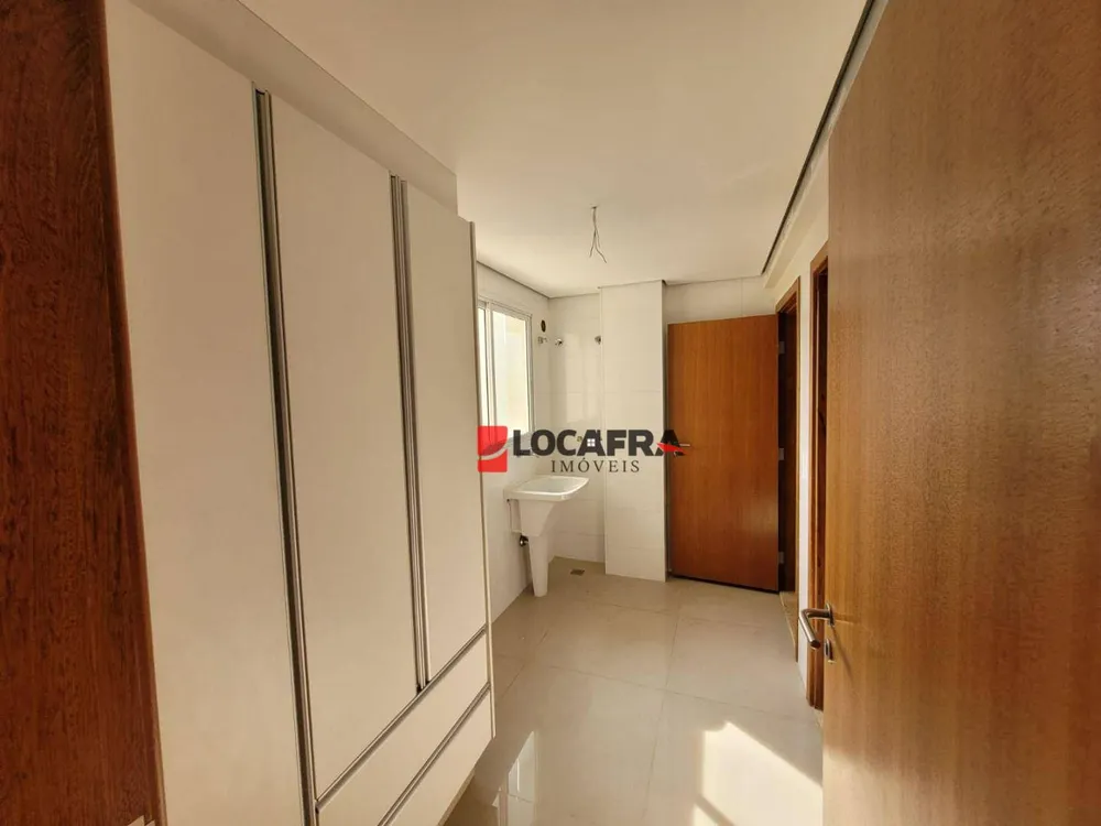 Apartamento, 3 quartos, 260 m² - Foto 12