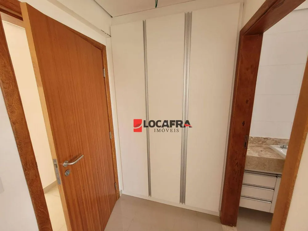 Apartamento, 3 quartos, 260 m² - Foto 15